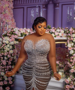 Read more about the article Eniola Badmus Net Worth 2024: Bio, Age, Career, Husband, Children, Cars, House