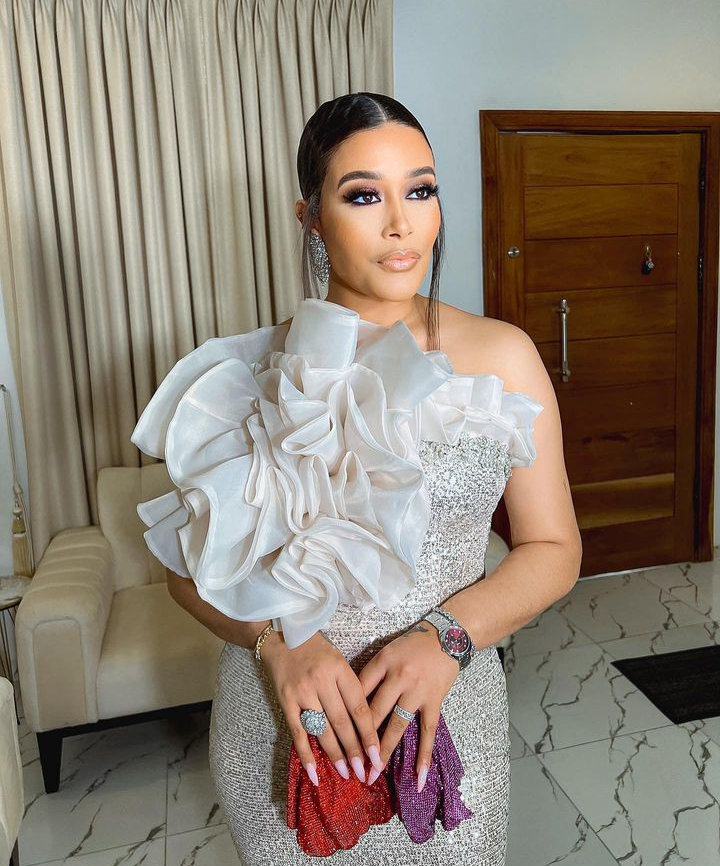 You are currently viewing Adunni Ade Net Worth 2024: Bio, Age, Career, Husband, Children, Movies, Awards