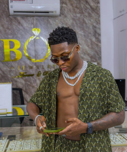 Read more about the article Reekado Banks Net Worth 2024: Bio, Age, Career, Spouse