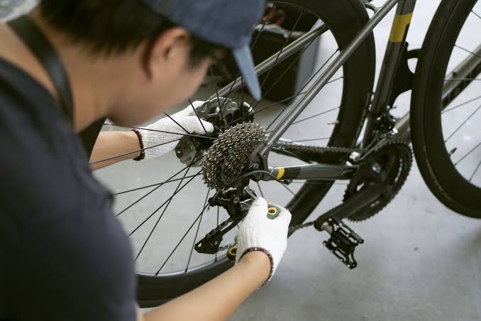 How to Become a Bicycle Repairer